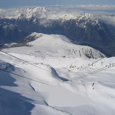 Hotel Le Dome Alpe d'Huez Εξωτερικό φωτογραφία